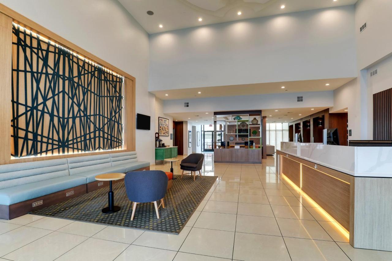 Holiday Inn Mobile Airport By Ihg Exterior foto